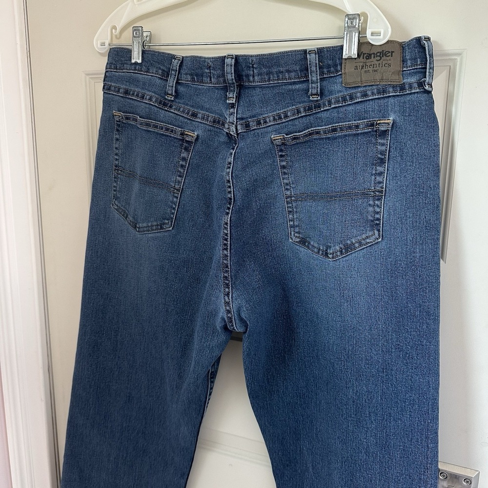 Wrangler Authentics Jeans Men's 38 X 28 Blue Straight Leg Denim‎ 10ZM200MB